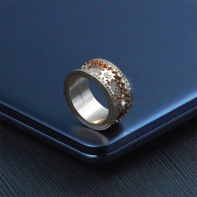 💎Sparkle with Style: Diamond Crystal Gear Ring - Elevate Your Look Now!💍