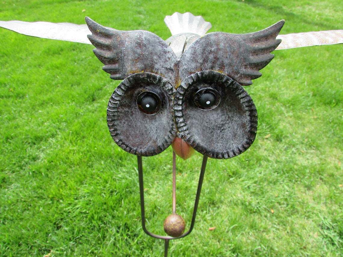 Bird Garden Patio Decoration - Add Charm to Your Outdoor Spac